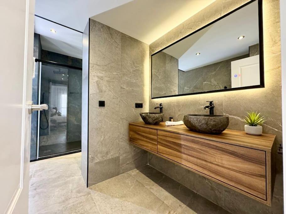 4Bd Central Soho Luxe Retreat Terrace 2Bh & Ac Màlaga Exteriér fotografie